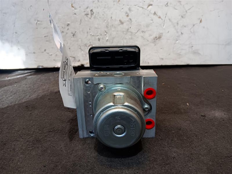 2019-2022 Honda HRV ABS Anti-Lock Brake Pump Assembly OEM