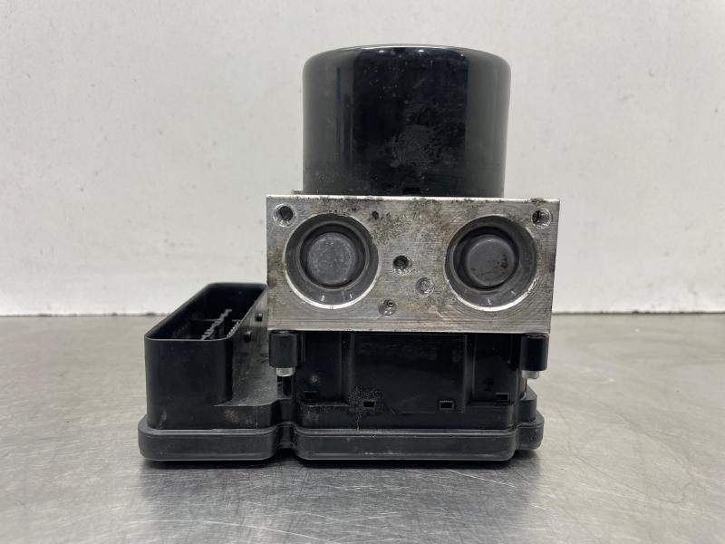 2011-2014 Volkswagen Jetta ABS Anti-Lock Brake Pump Module Assembly