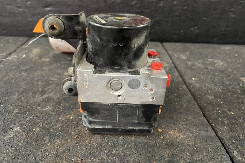 2012-2013 Mazda 3 ABS Anti-Lock Brake Pump Module Assembly OEM