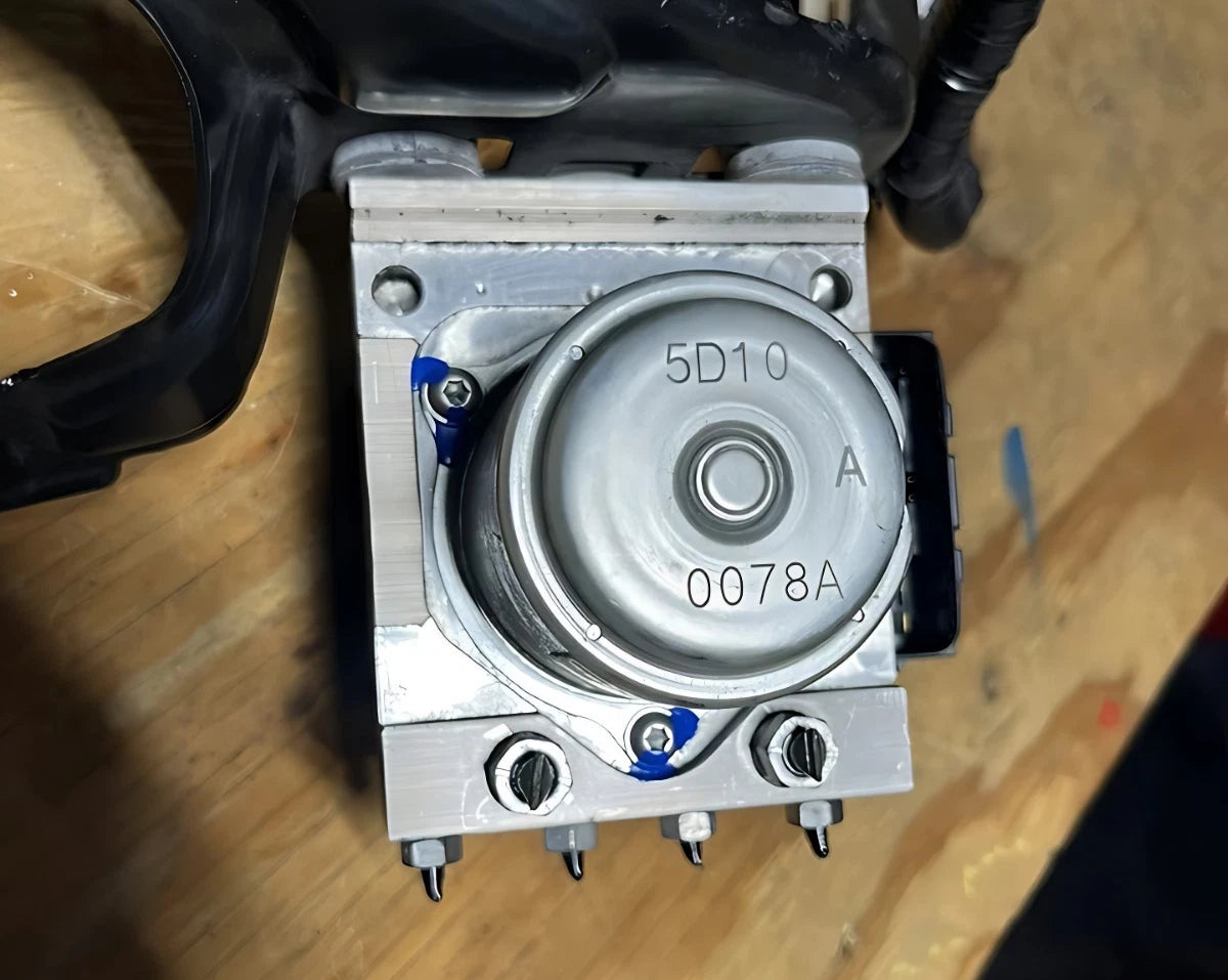 2015 Honda Accord Sedan ABS Anti-Lock Brake Pump Assembly 2.4L AT LX US Market