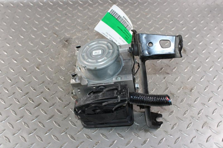 2021-2024 Honda Odyssey ABS Anti-Lock Brake Pump Assembly OEM