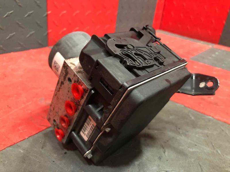 2007-2009 Honda CRV ABS Anti-Lock Brake Pump Assembly