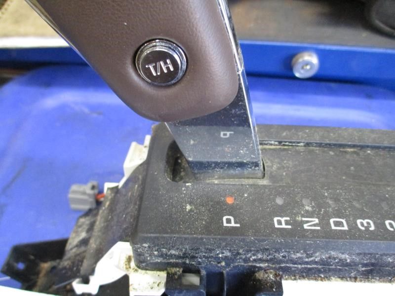 2009-2010 Ford F-150 Floor Gear Shifter Assembly