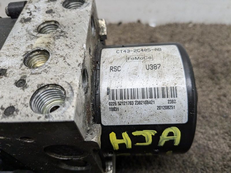 2011-2015 Ford Edge MKX ABS Anti-Lock Brake Pump Assembly w/o adaptive cruise